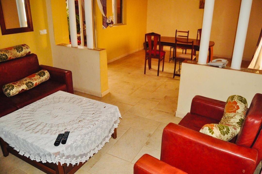 فندق Chez Titi سانت - لويس المظهر الخارجي الصورة